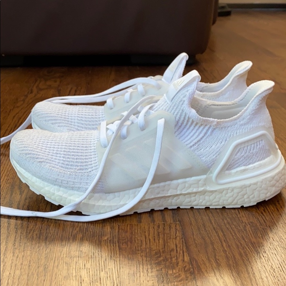 Adidas ultra boost 19 sneakers size 9.5 womens